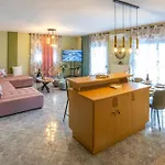 Bay αpartment شقة