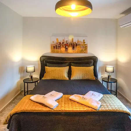 Appartement Bay Αpartment *